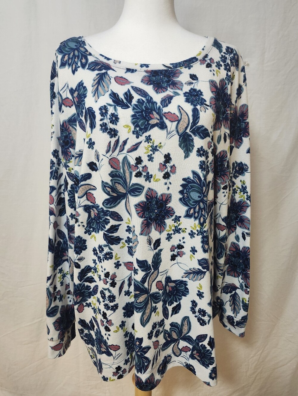 Miladys Floral Boatneck Long-Sleeve Top in White and Navy